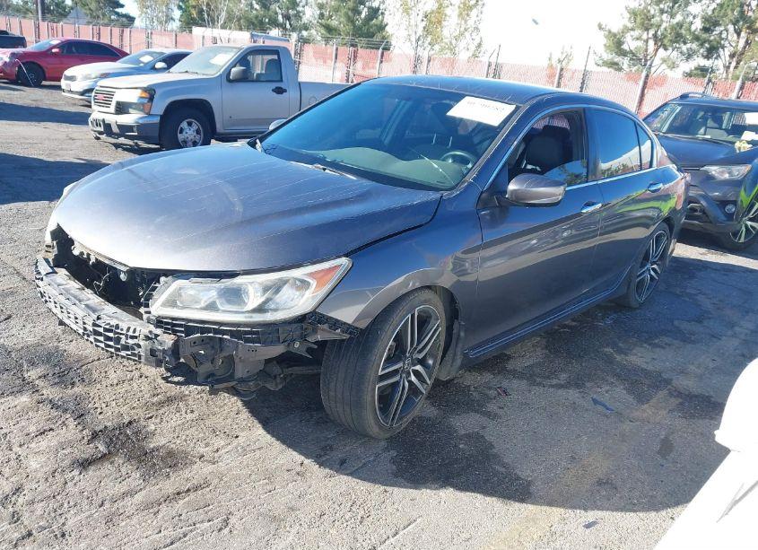 Photo 2 of 2016 Honda Accord SPORT (VIN 1HGCR2F51GA193511)