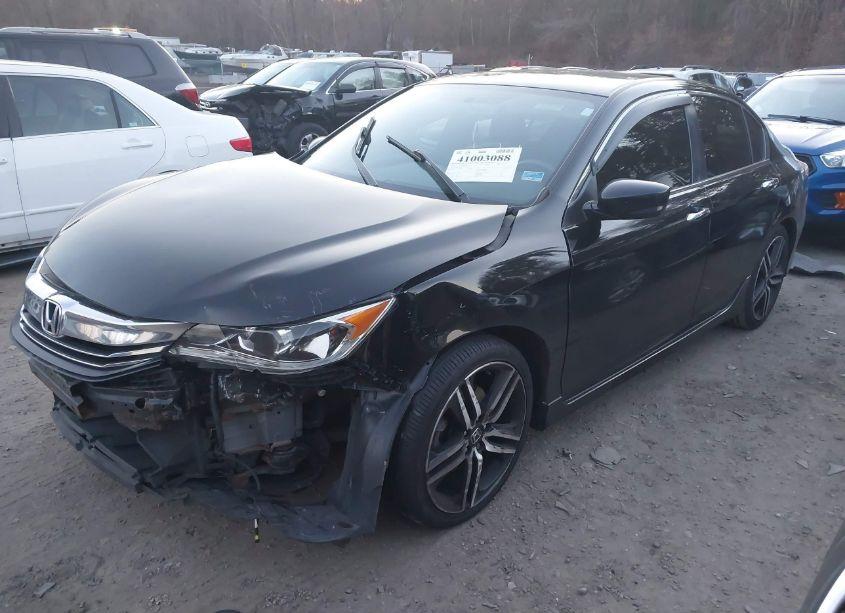 Photo 2 of 2016 Honda Accord SPORT (VIN 1HGCR2F51GA197624)