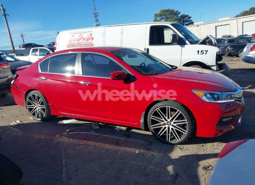 Photo 13 of 2016 Honda Accord SPORT (VIN 1HGCR2F51GA199681)