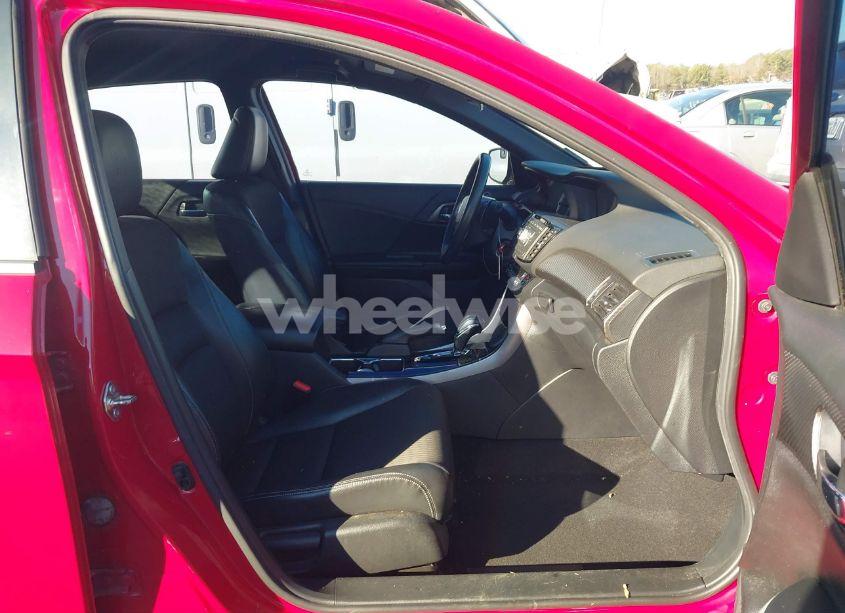 Photo 5 of 2016 Honda Accord SPORT (VIN 1HGCR2F51GA199681)