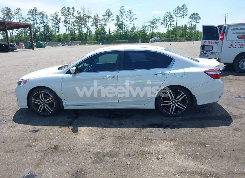 Photo 14 of 2016 Honda Accord SPORT (VIN 1HGCR2F51GA239760)