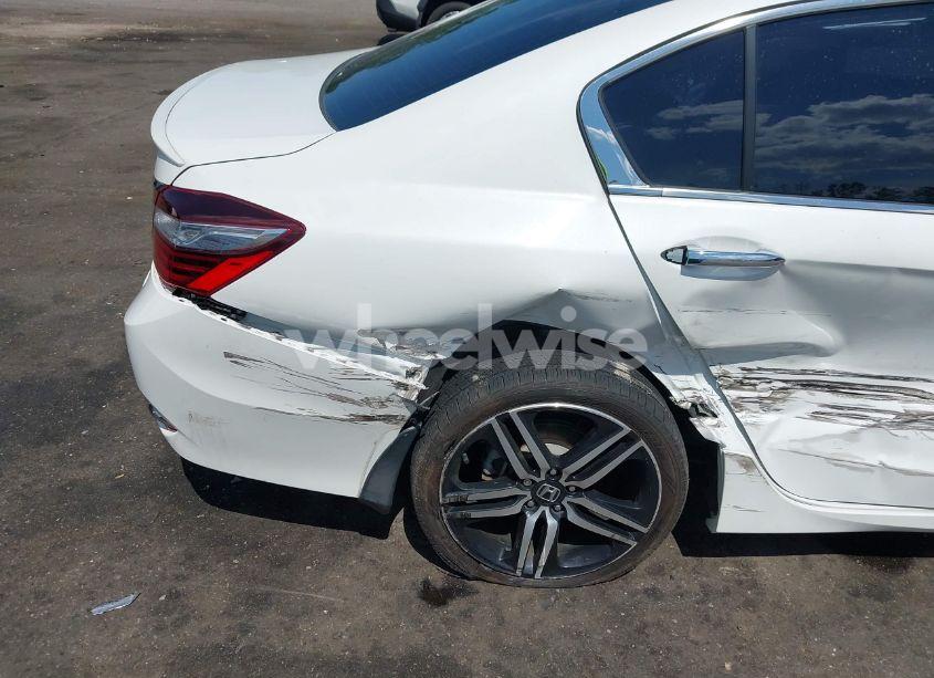 Photo 6 of 2016 Honda Accord SPORT (VIN 1HGCR2F51GA239760)