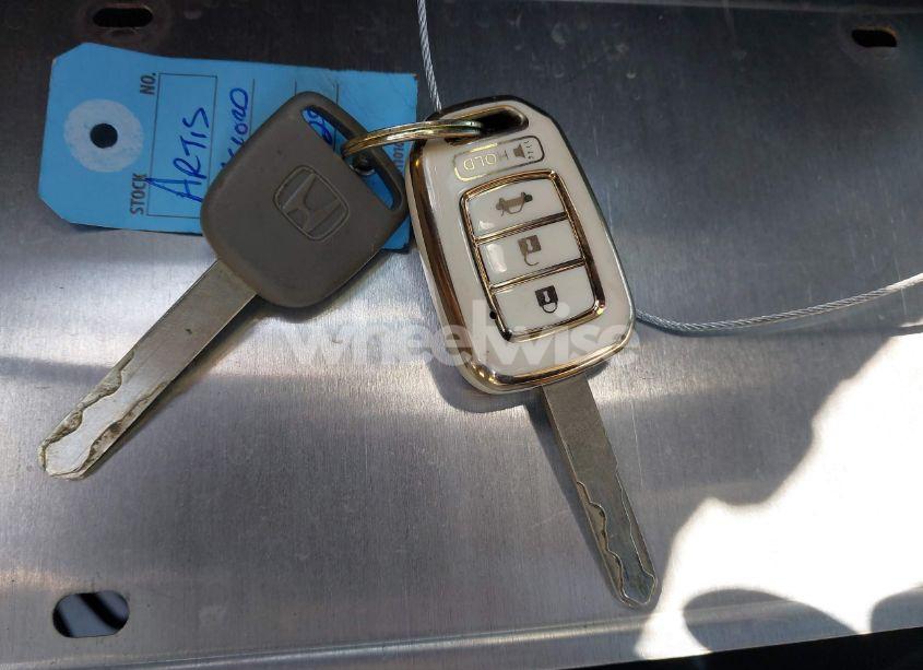 Photo 11 of 2017 Honda Accord SPORT (VIN 1HGCR2F51HA003255)