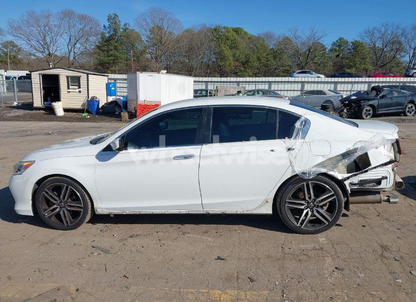 Photo 14 of 2017 Honda Accord SPORT (VIN 1HGCR2F51HA003658)