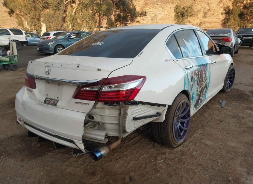 Photo 4 of 2017 Honda Accord SPORT (VIN 1HGCR2F51HA003692)