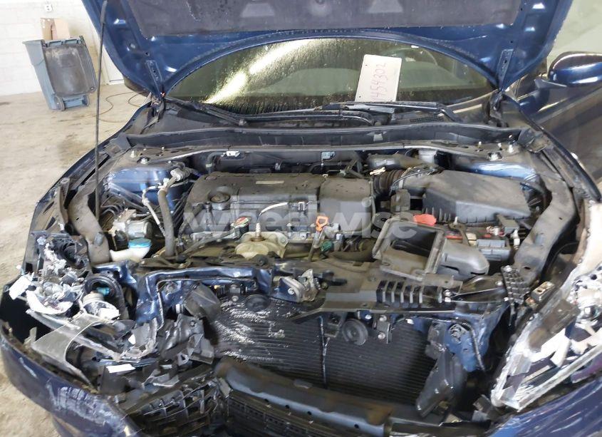 Photo 10 of 2017 Honda Accord SPORT (VIN 1HGCR2F51HA016118)