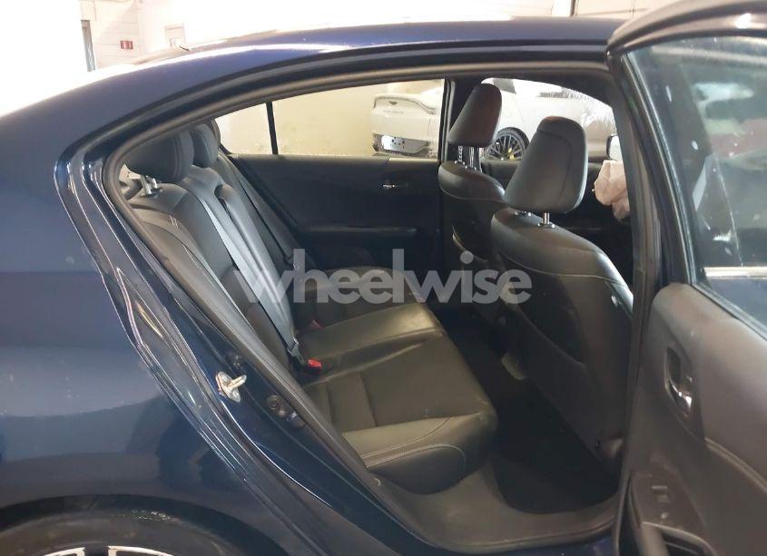 Photo 8 of 2017 Honda Accord SPORT (VIN 1HGCR2F51HA016118)