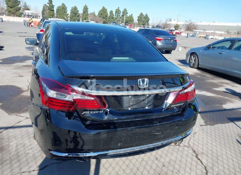 Photo 16 of 2017 Honda Accord SPORT (VIN 1HGCR2F51HA017169)