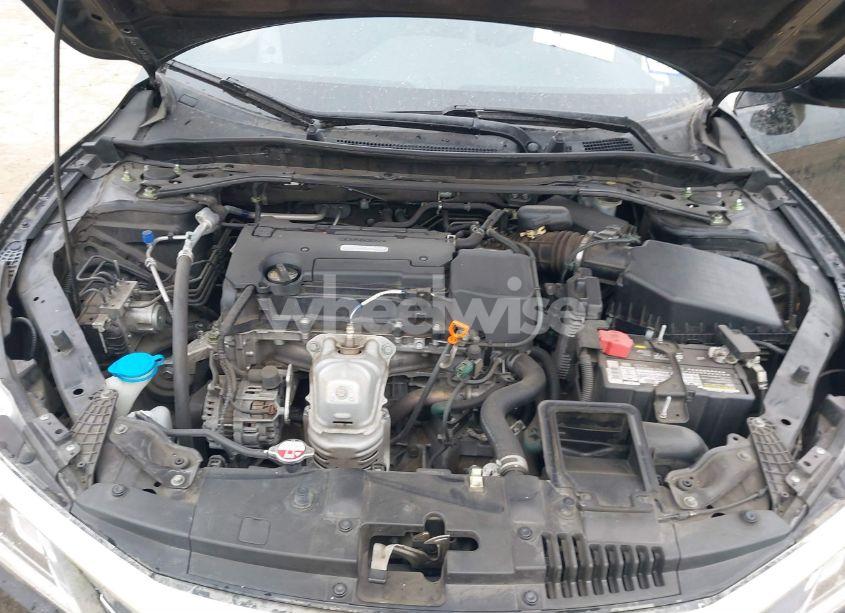 Photo 10 of 2017 Honda Accord SPORT (VIN 1HGCR2F51HA058594)