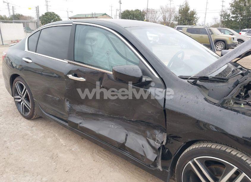 Photo 6 of 2017 Honda Accord SPORT (VIN 1HGCR2F51HA058594)