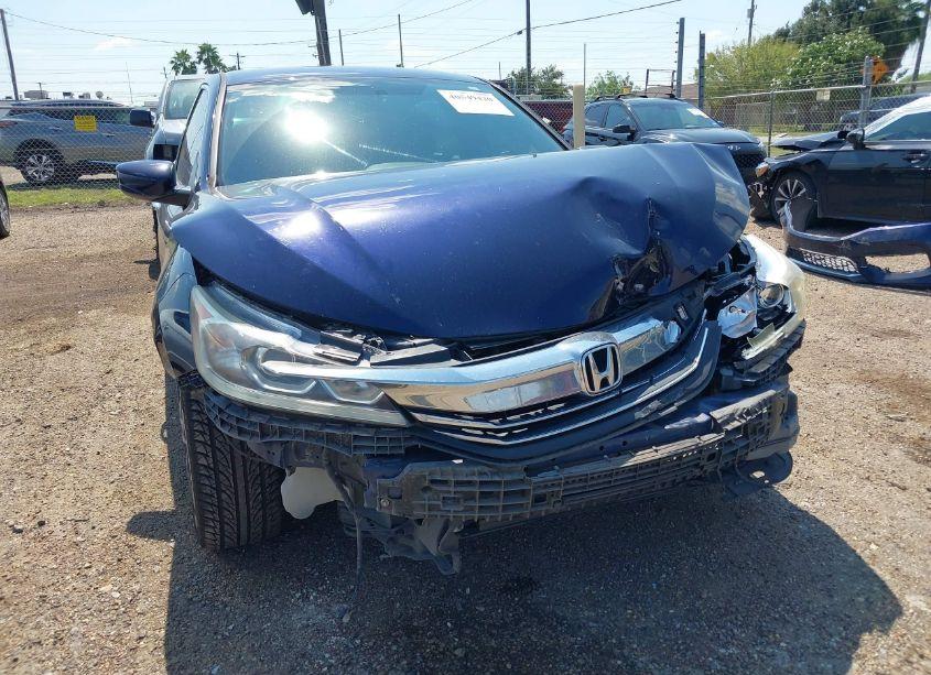 Photo 6 of 2017 Honda Accord SPORT (VIN 1HGCR2F51HA088890)