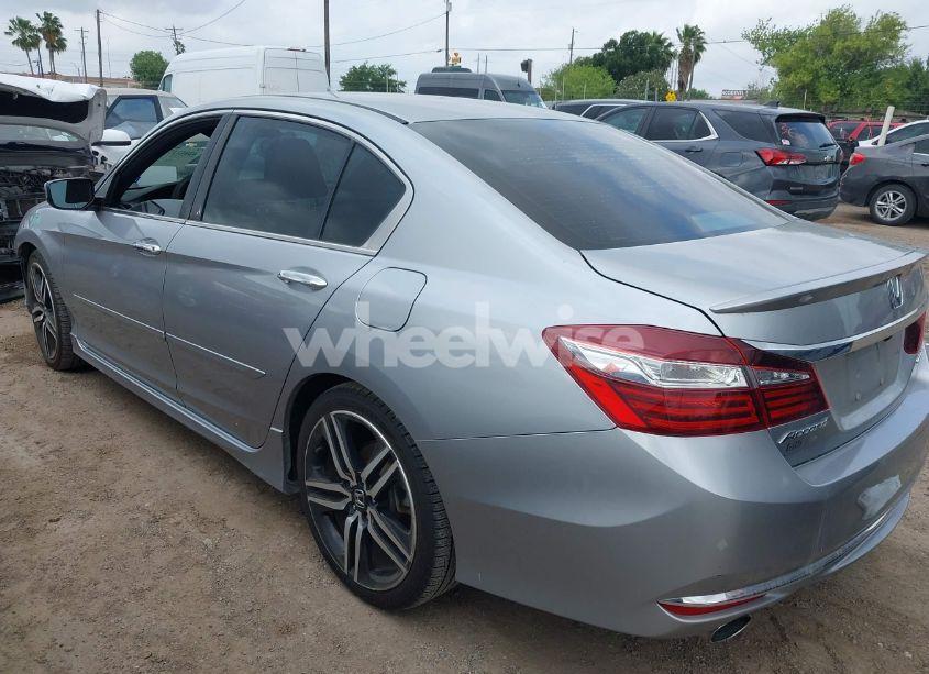 Photo 3 of 2017 Honda Accord SPORT (VIN 1HGCR2F51HA171350)