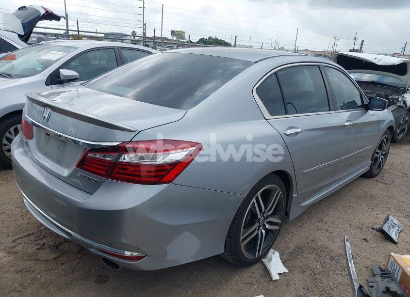 Photo 4 of 2017 Honda Accord SPORT (VIN 1HGCR2F51HA171350)