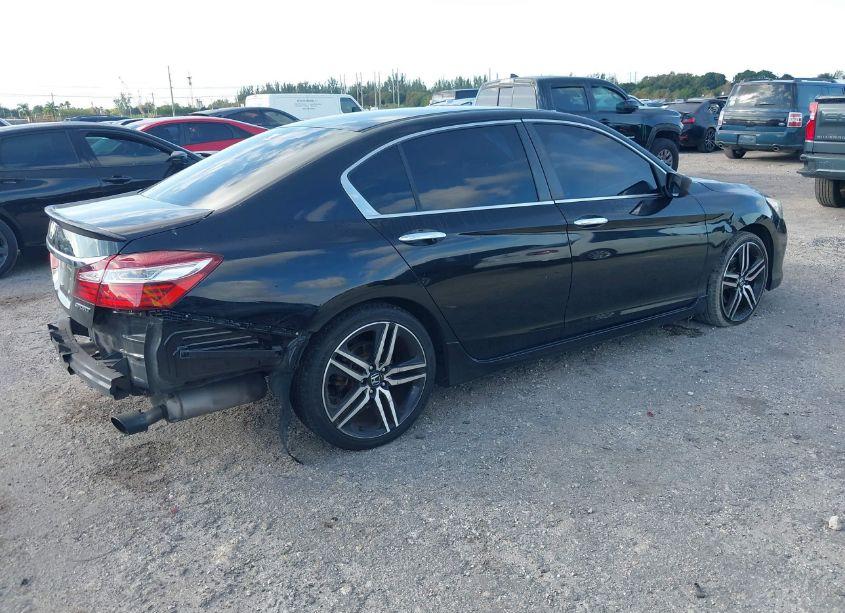 Photo 4 of 2017 Honda Accord SPORT (VIN 1HGCR2F51HA237850)