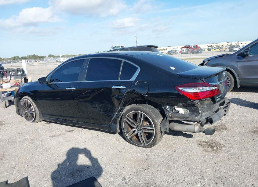 Photo 6 of 2017 Honda Accord SPORT (VIN 1HGCR2F51HA237850)