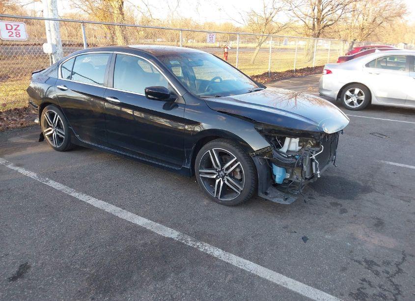 2017 Honda Accord SPORT (VIN 1HGCR2F51HA263915) main photo
