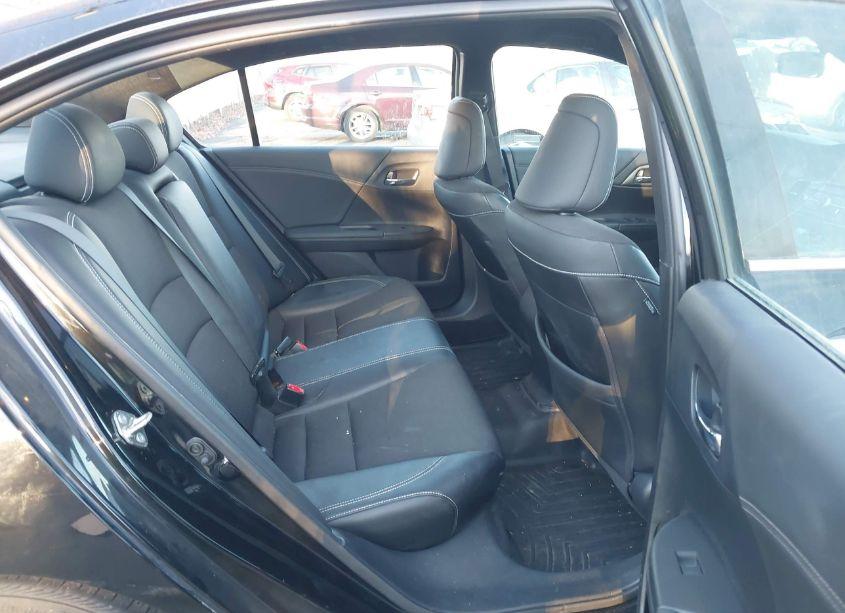 Photo 8 of 2017 Honda Accord SPORT (VIN 1HGCR2F51HA263915)