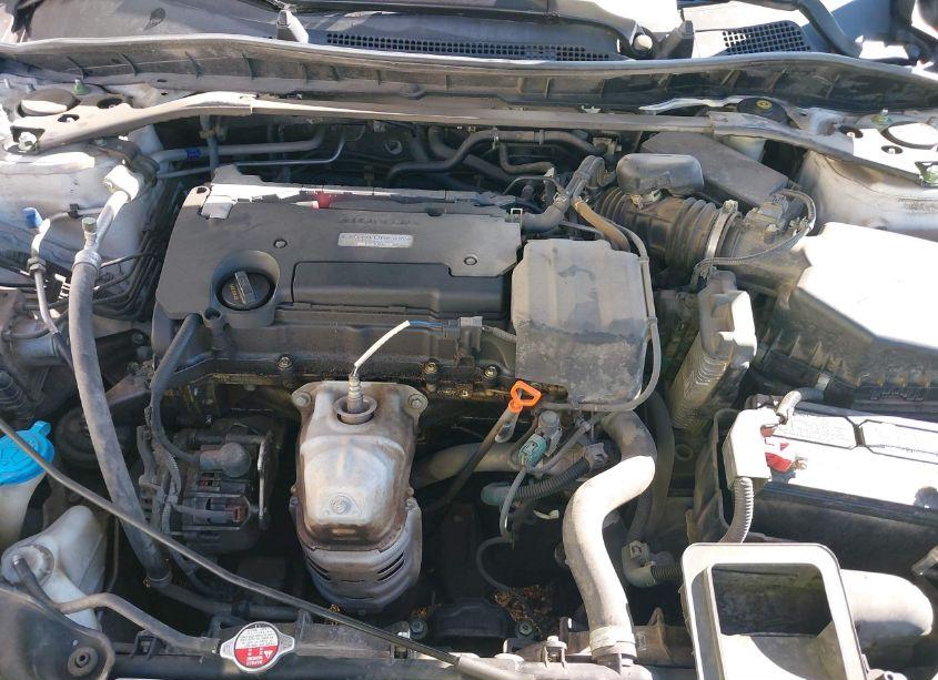 Photo 10 of 2017 Honda Accord SPORT (VIN 1HGCR2F51HA265132)