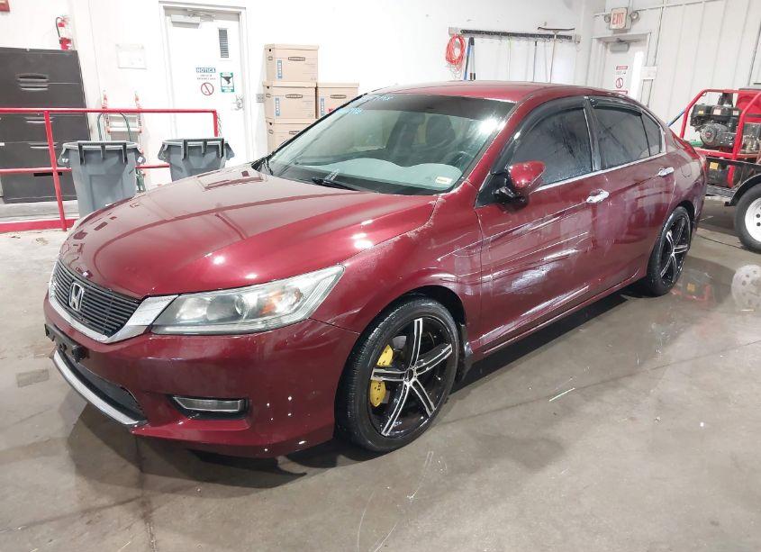 Photo 2 of 2013 Honda Accord SPORT (VIN 1HGCR2F52DA043287)
