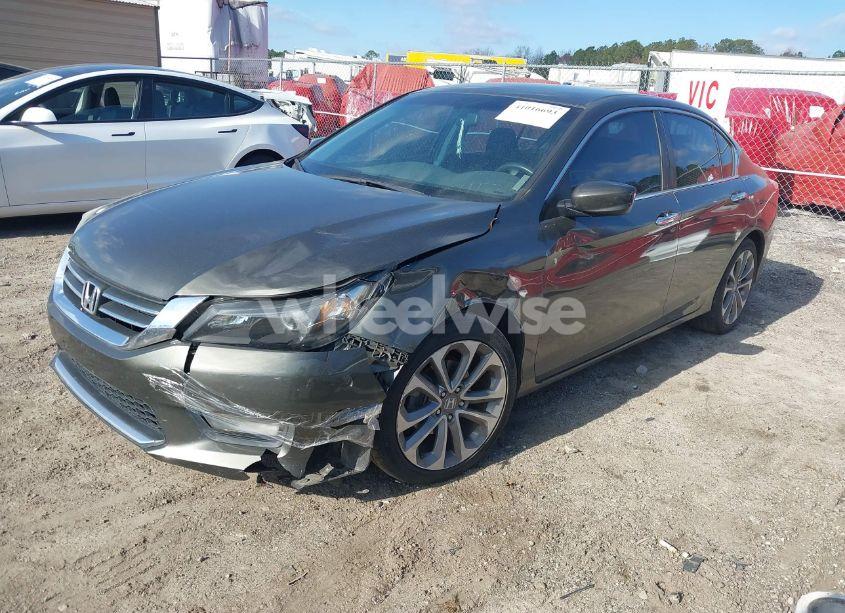 Photo 2 of 2013 Honda Accord SPORT (VIN 1HGCR2F52DA061207)