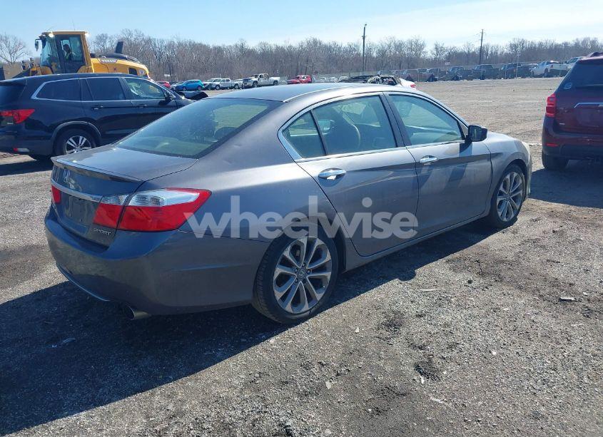 Photo 4 of 2013 Honda Accord SPORT (VIN 1HGCR2F52DA079450)