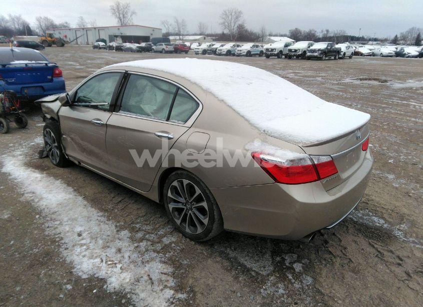 Photo 3 of 2013 Honda Accord SPORT (VIN 1HGCR2F52DA095812)