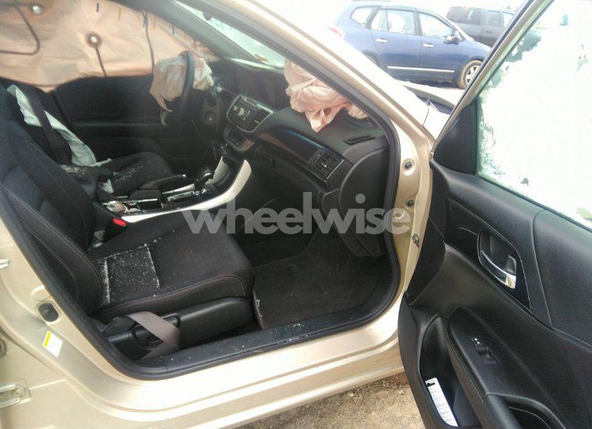 Photo 5 of 2013 Honda Accord SPORT (VIN 1HGCR2F52DA095812)