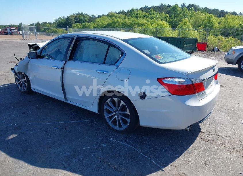 Photo 3 of 2013 Honda Accord SPORT (VIN 1HGCR2F52DA228391)