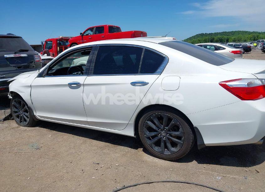 Photo 15 of 2014 Honda Accord SPORT (VIN 1HGCR2F52EA039225)