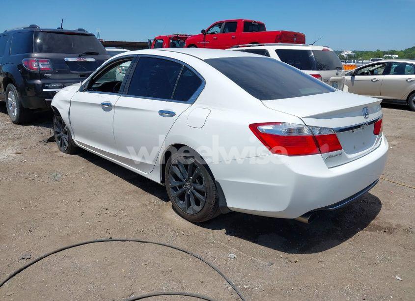 Photo 3 of 2014 Honda Accord SPORT (VIN 1HGCR2F52EA039225)