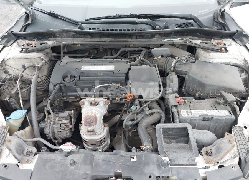 Photo 10 of 2014 Honda Accord SPORT (VIN 1HGCR2F52EA086027)