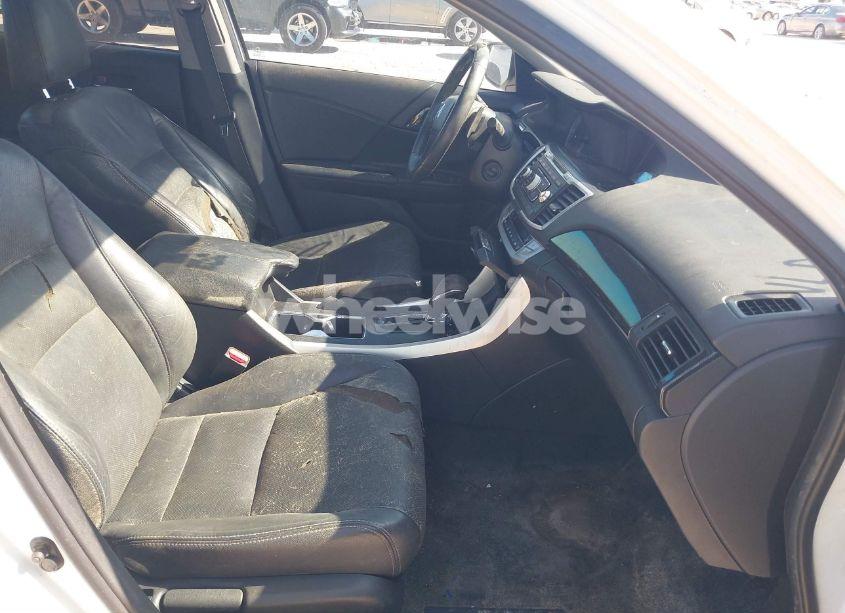 Photo 5 of 2014 Honda Accord SPORT (VIN 1HGCR2F52EA165083)