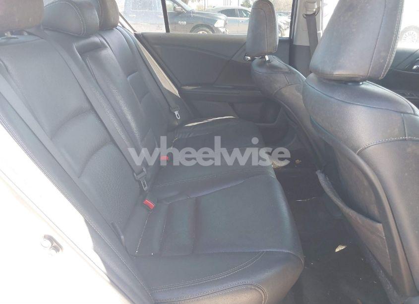 Photo 8 of 2014 Honda Accord SPORT (VIN 1HGCR2F52EA165083)