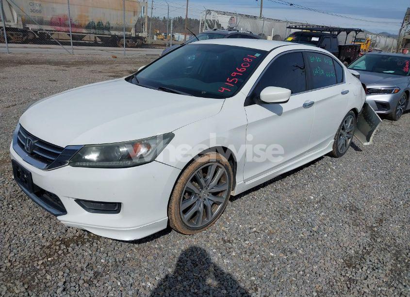 Photo 2 of 2014 Honda Accord SPORT (VIN 1HGCR2F52EA196477)