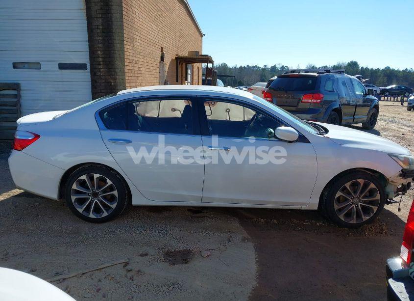 Photo 13 of 2014 Honda Accord SPORT (VIN 1HGCR2F52EA231955)