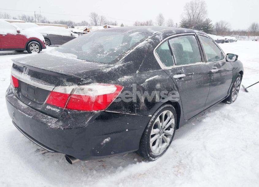 Photo 4 of 2014 Honda Accord SPORT (VIN 1HGCR2F52EA236234)
