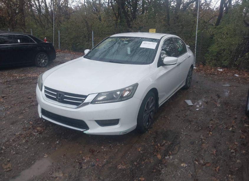 Photo 2 of 2014 Honda Accord SPORT (VIN 1HGCR2F52EA277320)