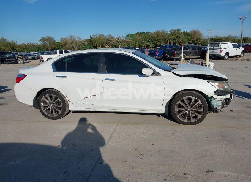 Photo 13 of 2014 Honda Accord SPORT (VIN 1HGCR2F52EA277334)