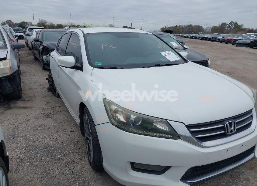 2015 Honda Accord SPORT (VIN 1HGCR2F52FA042739) main photo