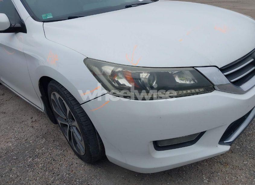 Photo 6 of 2015 Honda Accord SPORT (VIN 1HGCR2F52FA042739)