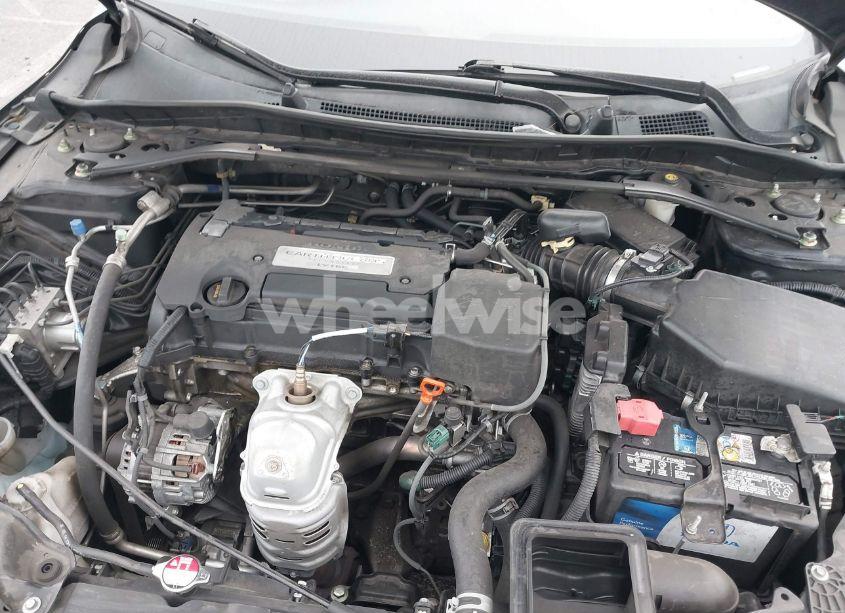 Photo 10 of 2015 Honda Accord SPORT (VIN 1HGCR2F52FA078320)