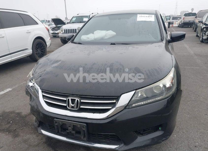 Photo 12 of 2015 Honda Accord SPORT (VIN 1HGCR2F52FA078320)