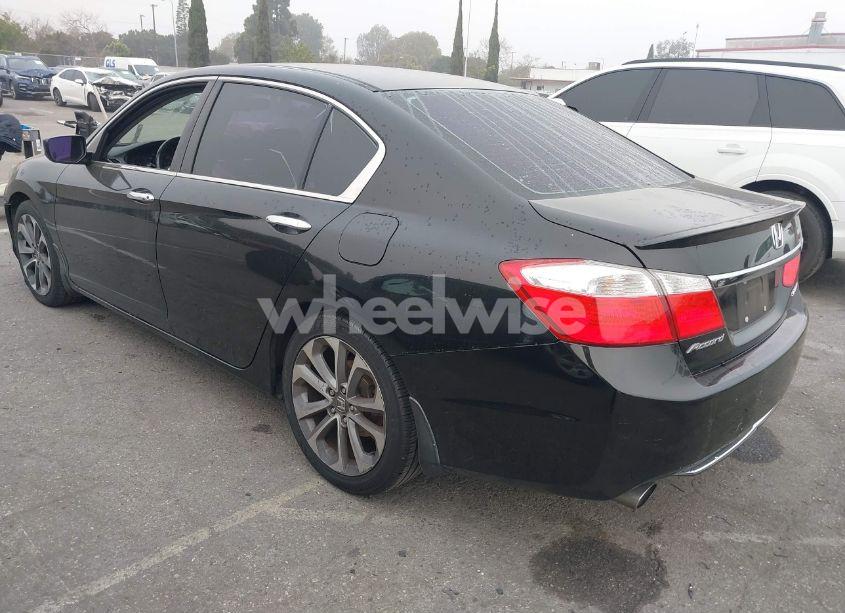 Photo 3 of 2015 Honda Accord SPORT (VIN 1HGCR2F52FA078320)