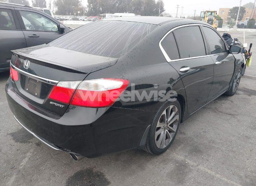 Photo 4 of 2015 Honda Accord SPORT (VIN 1HGCR2F52FA078320)