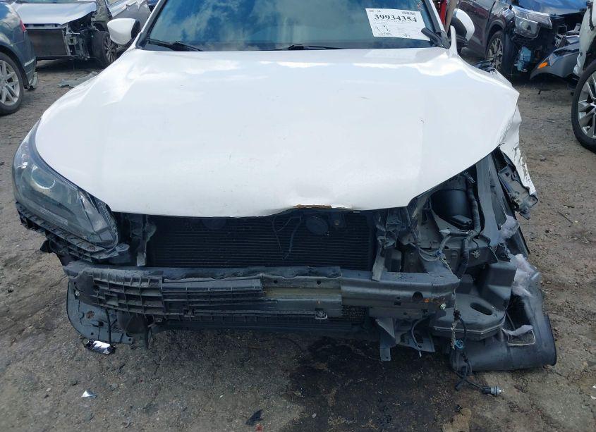 Photo 18 of 2015 Honda Accord SPORT (VIN 1HGCR2F52FA089690)