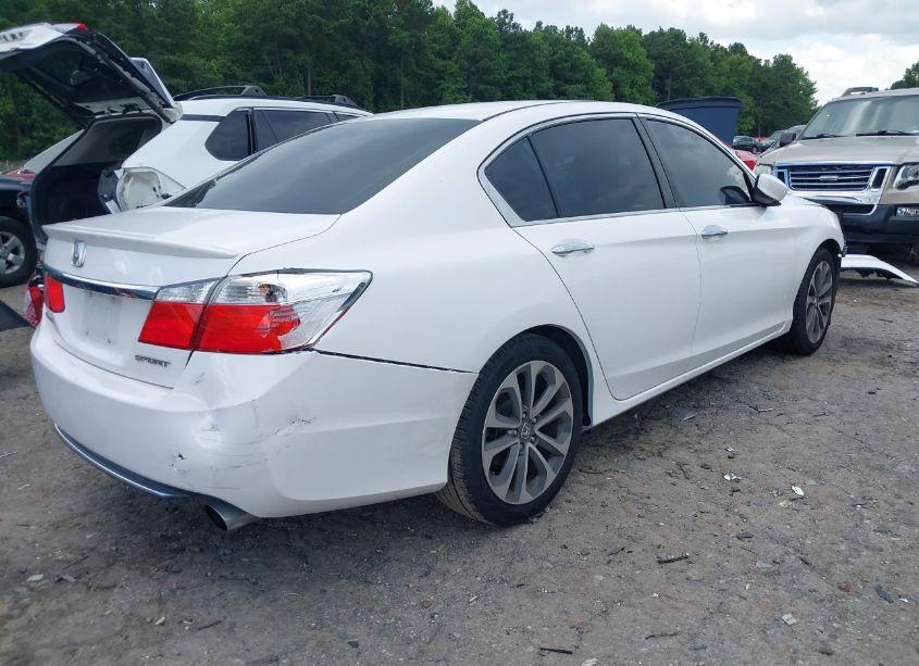 Photo 4 of 2015 Honda Accord SPORT (VIN 1HGCR2F52FA089690)