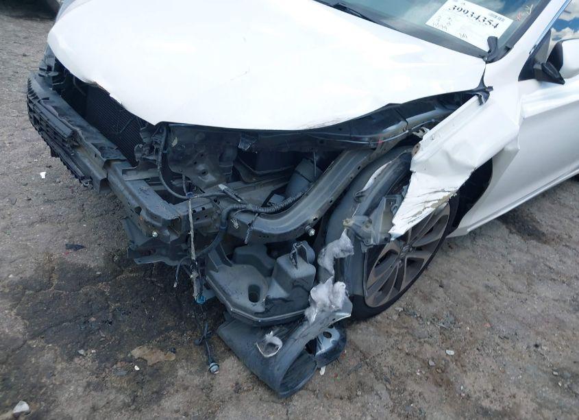 Photo 6 of 2015 Honda Accord SPORT (VIN 1HGCR2F52FA089690)