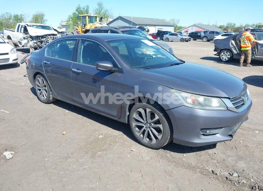 2015 Honda Accord SPORT (VIN 1HGCR2F52FA111106) main photo
