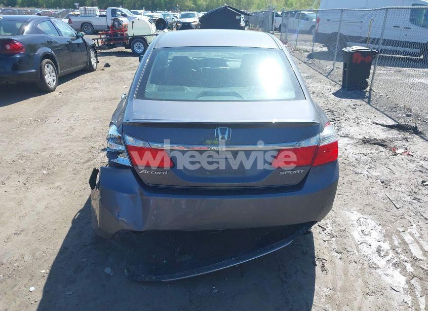 Photo 16 of 2015 Honda Accord SPORT (VIN 1HGCR2F52FA111106)