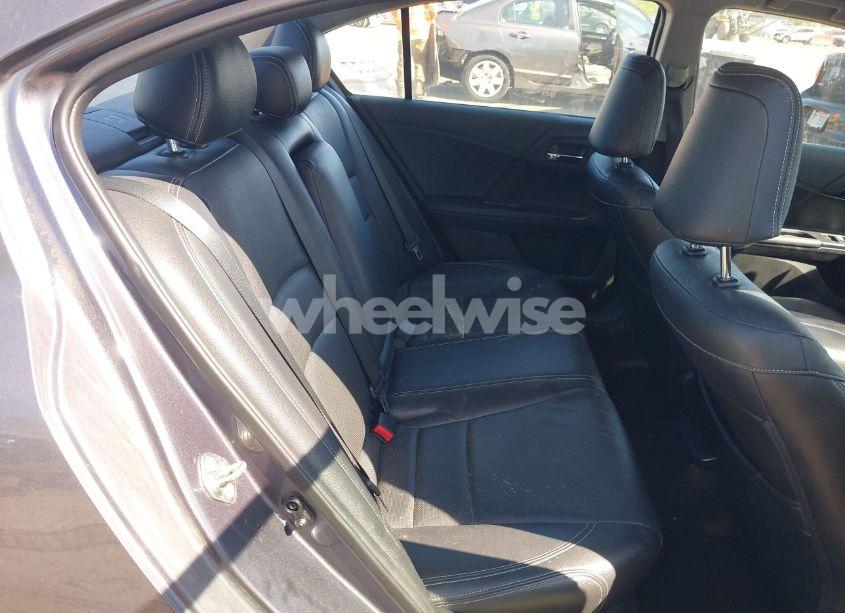 Photo 8 of 2015 Honda Accord SPORT (VIN 1HGCR2F52FA111106)